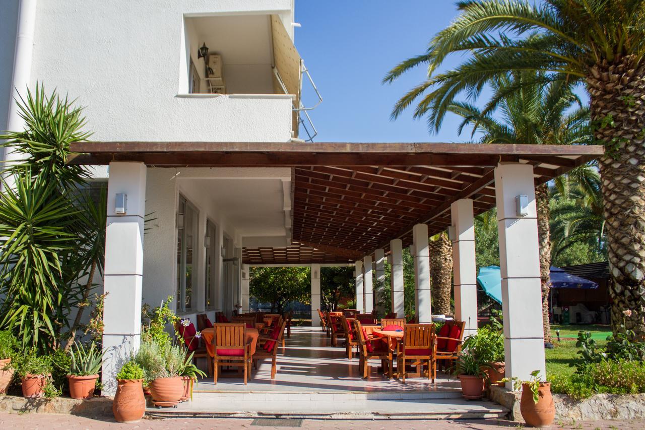 Hotel Hellas Epidaurus Esterno foto