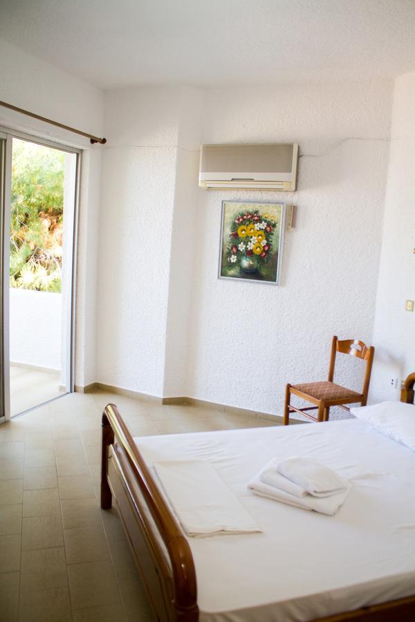 Hotel Hellas Epidaurus Esterno foto